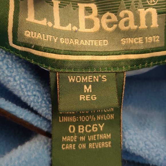 L.L. Bean Womens Blue 3 in-1Jacket Multiple pockets Medium. - Picture 13 of 14